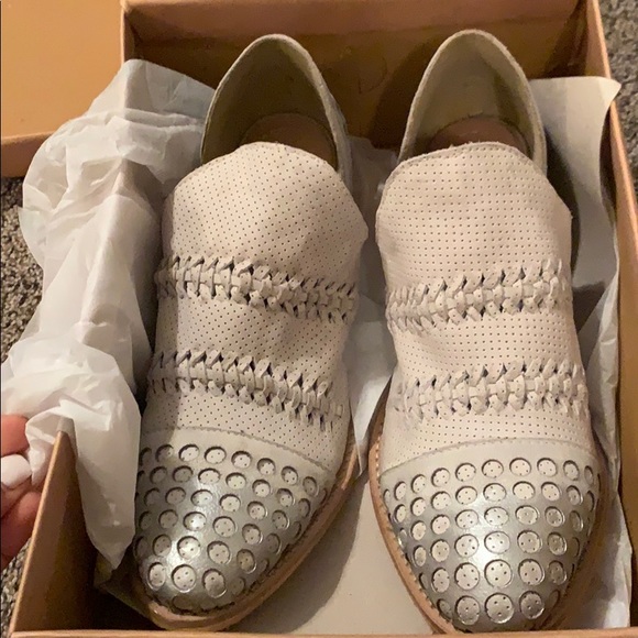 NIB Rebel Booties - Picture 5 of 6